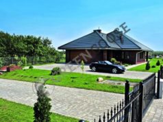 Укладка брусчатки в Луховцах Брусчатка Appia Antica; размеры: комбинированная - 22,6 х 19,2, 19,2 х 15, 19,2 х 11,3 см; толщина - 6 см; цвета: осенний лист, вулканический серый, вулканический красный; цена: 470 рублей / м2